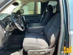 2010 CHEVROLET SILVERADO EXTENDED CAB 4X4 PICKUP VIN: 1GCSKSE36AZ252821