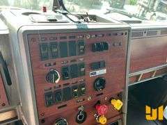 2001 MACK CL713 TRI-AXLE DUMP TRUCK VIN: 1M2AD62C81M011952