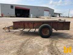 MANURE SPREADER