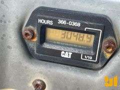 2011 CATERPILLAR CB64 TANDEM VIBRATORY ROLLER SN: DJM00225
