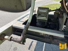 2001 FREIGHTLINER FL70 S/A FUEL & LUBE TRUCK VIN: 1FVABTAK81HG95533