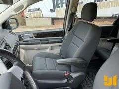 2010 DODGE GRAND CARAVAN SXT VIN: 2D4RN5D10AR446586 FWD