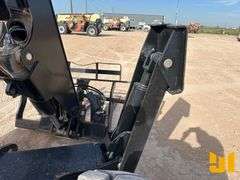 2017 JLG 1054 10000 LB TELESCOPIC FORKLIFT SN: 0160079156