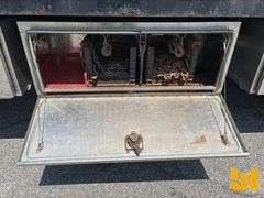 2015 PETERBILT 389 TANDEM AXLE ROLLBACK TRUCK VIN: 1NPXL40X3FD272644