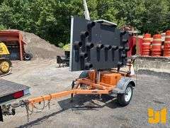 2014 VERMAC SOLAR ARROW BOARD SN: 2S9US1111ES132688
