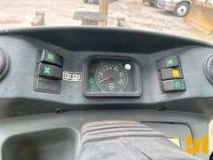 2001 NEW HOLLAND LB110 4X4 LOADER BACKHOE SN: 031033402