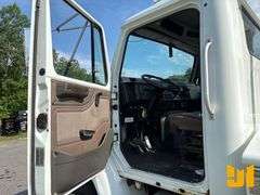 1998 INTERNATIONAL 8100 SINGLE AXLE WRECKER VIN: 1HTHBAHN6WH509736