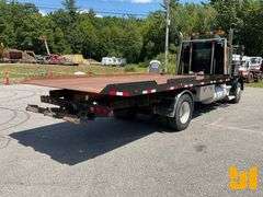 1999 KENWORTH T800 SINGLE AXLE ROLLBACK TRUCK VIN: 1NKDHT7X5XJ796956