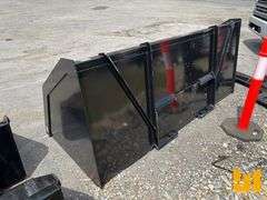 UNUSED OVERSIZED QT LIGHT MATERIAL BUCKET
