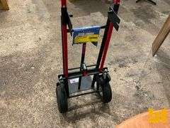 MILWAUKEE CONVERTIBLE HAND TRUCK