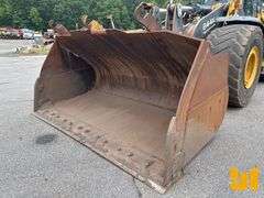 2018 DEERE 844K WHEEL LOADER SN: 1DW844KALHF679845