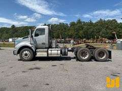 2018 KENWORTH T880 TANDEM AXLE DAY CAB TRUCK TRACTOR VIN: 1XKZDP9X8JJ211368