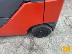 TOYOTA 8FGCU25 4050 LB CUSHION TIRE FORKLIFT