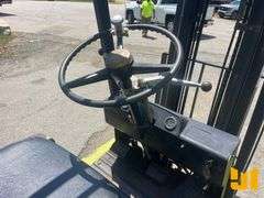 CLARK C500-Y30 3000 CUSHION TIRE FORKLIFT SN: Y23501406375FA