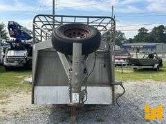 W-W GOOSENECK CATTLE TRAILER