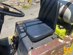 CLARK C500-Y30 3000 CUSHION TIRE FORKLIFT SN: Y23501406375FA
