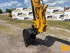 2021 CATERPILLAR 305.5E2  MINI EXCAVATOR SN: AT3055EJWE2166322