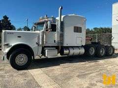 2016 PETERBILT 389 TRI AXLE TRUCK TRACTOR VIN: 1XPXP4EX7GD317055