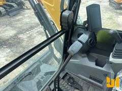 2025 CATERPILLAR 305.5E2 MINI EXCAVATOR SN: CAT3055KGZ503218