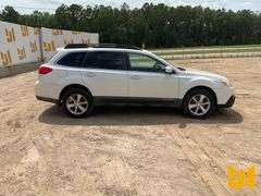 2014 SUBARU OUTBACK VIN: 4S4BRCKC3E3227868 AWD
