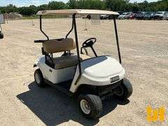 2018 EZ GO TXT GOLF CART SN: 3352179
