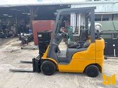 CATERPILLAR C4000-LP 3500 CUSHION TIRE FORKLIFT SN: AT9010819