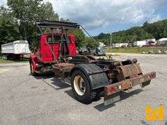 2007 INTERNATIONAL 4300 S/A HOOK LIFT TRUCK VIN: 1HTMMAALX7H393640