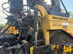 2015 CATERPILLAR AP1000F RUBBER TIRE PAVER  SN: CATAP100KAC400131