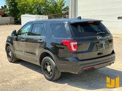 2017 FORD EXPLORER VIN: 1FM5K8AR5HGB93367 AWD