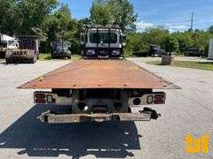 2011 PETERBILT 330 SINGLE AXLE ROLLBACK TRUCK VIN: 2NPNHM6X6BM109006