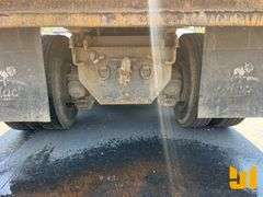 2001 MACK CL713 TRI-AXLE DUMP TRUCK VIN: 1M2AD62C81M011952