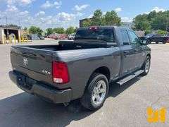 2018 RAM 1500 CREW CAB 4X4 PICKUP VIN: 1C6RR7FG7JS264579