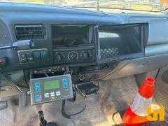 2005 FORD F-650 ATTENUATOR VIN: 3FRNF65R75V150123
