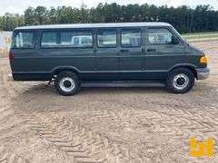 1999 DODGE RAM WAGON 2WD CARGO VAN VIN: 2B5WB35Z9XK566558