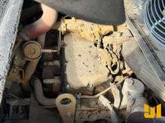 2015 CATERPILLAR AP1000F RUBBER TIRE PAVER  SN: CATAP100KAC400131