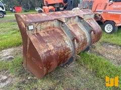 JRB 544J 100" SMOOTH BUCKET  SN: 12051709903 TO FIT DEERE 544J