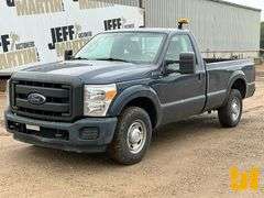 2015 FORD F-250 XL REGULAR CAB 4X2 PICKUP VIN: 1FTBF2A63FEB32848