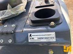 GROUNDHOG ZH12G MINI EXCAVATOR SN: 24ZH12G1123