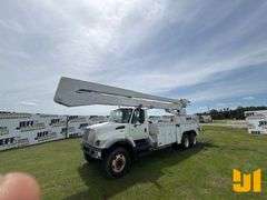2007 INTERNATIONAL SX525 ARTICULATING & TELESCOPIC BUCKET TRUCK ALTEC VIN: 1HTWJAAT27J431615