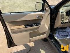 2009 FORD ESCAPE LIMITED VIN: C56400
