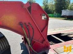 2002 TALBERT TALBERT HYDRAULIC FOLDING NECK FOLDING NECK LOWBOY TRAILER VIN: 40FSK704921021213