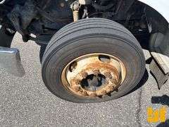 2011 FORD F-650 SINGLE AXLE REGULAR CAB STAKE BED TRUCK VIN: 3FRWF6FC8BV589342