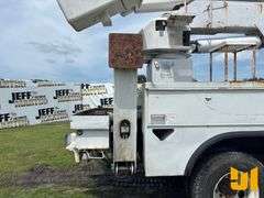 2007 INTERNATIONAL SX525 ARTICULATING & TELESCOPIC BUCKET TRUCK ALTEC VIN: 1HTWJAAT27J431615