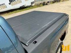 2010 CHEVROLET SILVERADO EXTENDED CAB 4X4 PICKUP VIN: 1GCSKSE36AZ252821