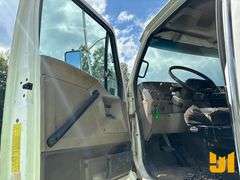 2005 STERLING 8500 TRI ROLL OFF TRUCK