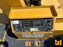 2006 CATERPILLAR AP-1000D RUBBER TIRE PAVER  SN: CATAP100AEAD00122