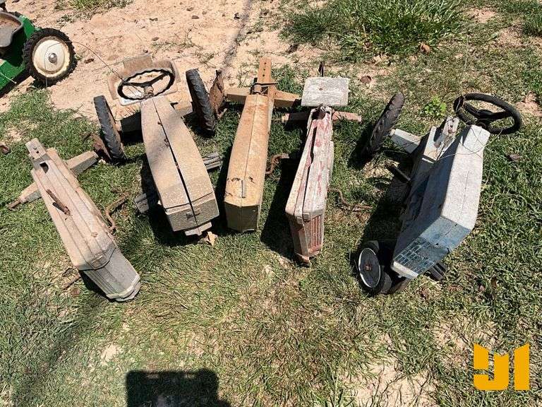 QTY OF 5 PEDAL CAR TOYS, MISSING PARTS