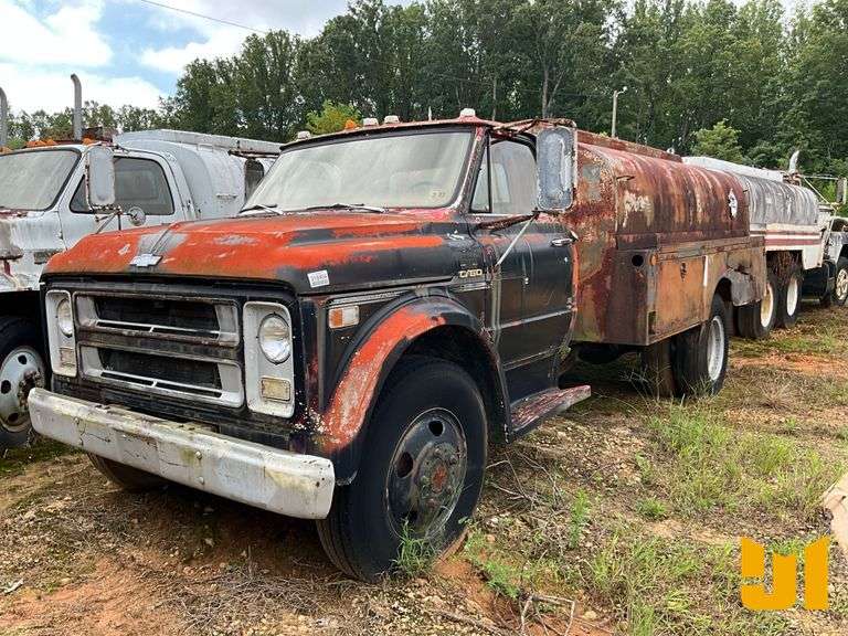 CHEVROLET C/50 S/A SEWER/WATER/TANK TRUCK VIN: CS539P802750