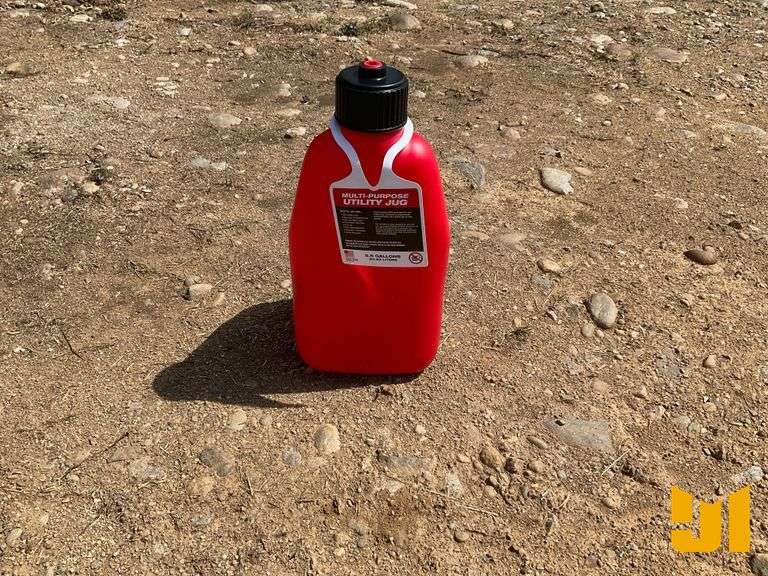 UNUSED GAS JUG