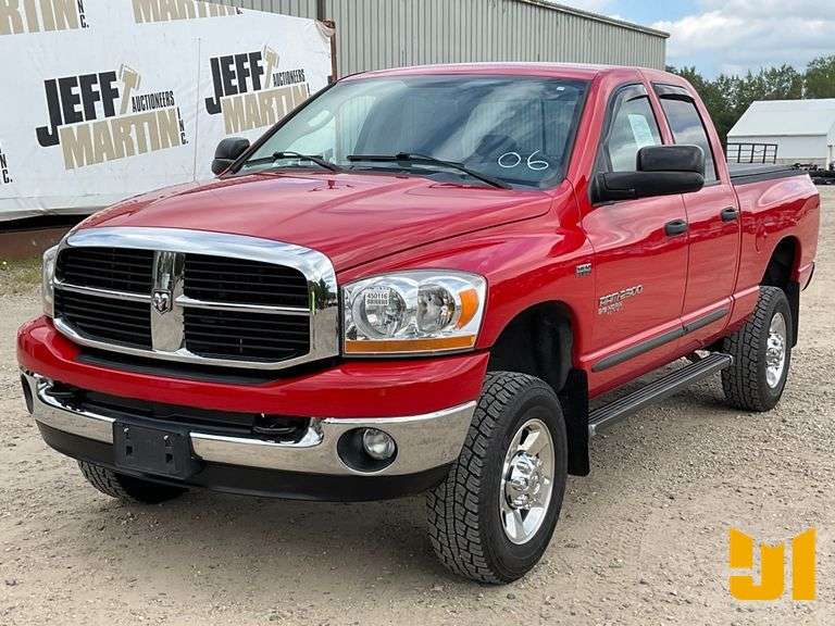 2006 DODGE RAM BIG HORN CREW CAB 4X4 PICKUP VIN: 1D7KS28D16J237675